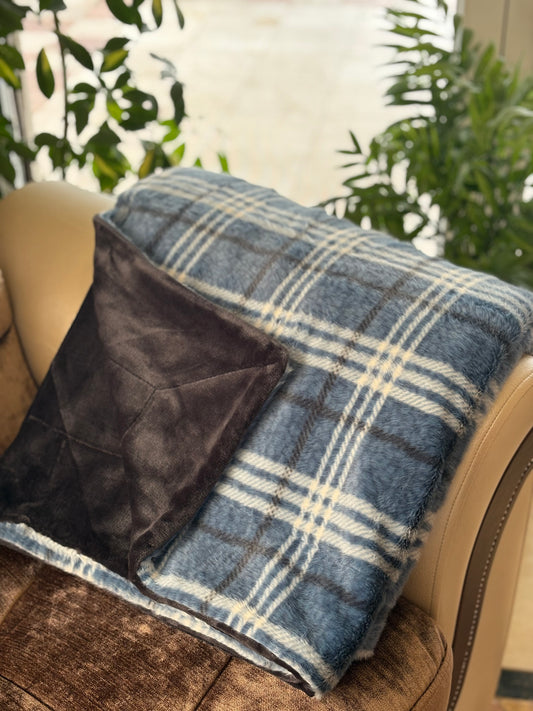 Plaid Luba Encre 140x180 - Maison Vivaraise