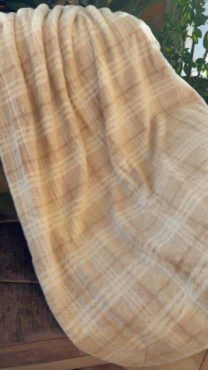 Plaid Luba Sable 140x180 - Maison Vivaraise
