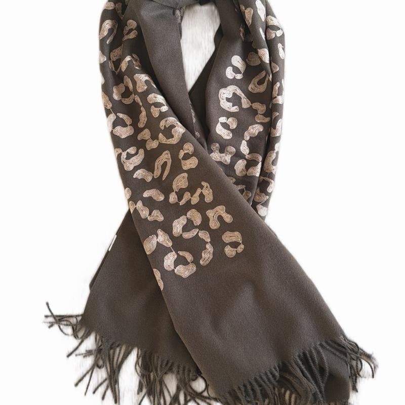 Écharpe à motifs léopard en 80% viscose et 20% laine 70 x 180 cm pour looks décontractés et élégants