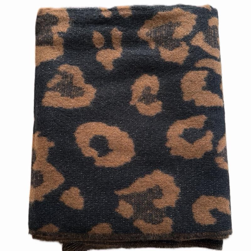 Écharpe Motif Léopard Cœur en 80% Viscose et 20% Fibre Métallisée 70 x 200 cm pour un Style élégant